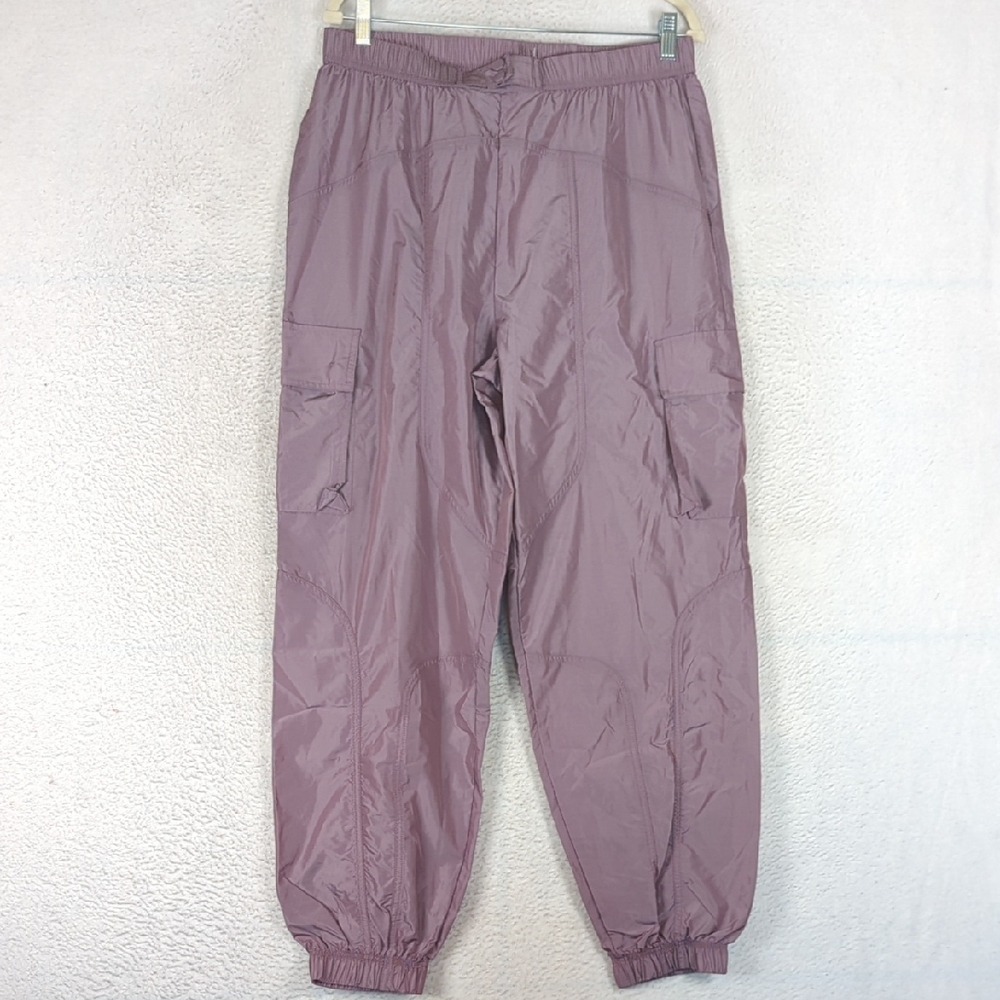 Fabletics Cactus Shine Lightweight Jogger Parachute Pants Size L